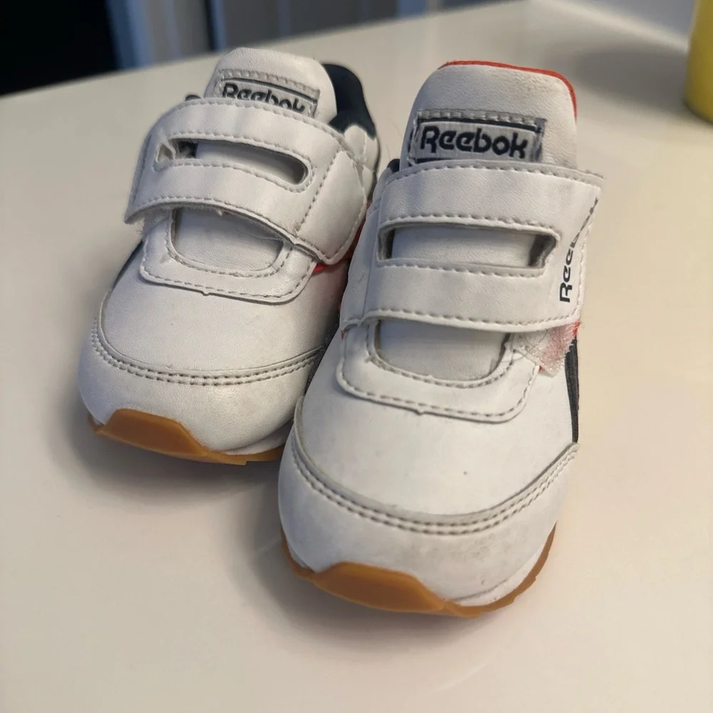 Baby Reebok - Picture 2 of 6